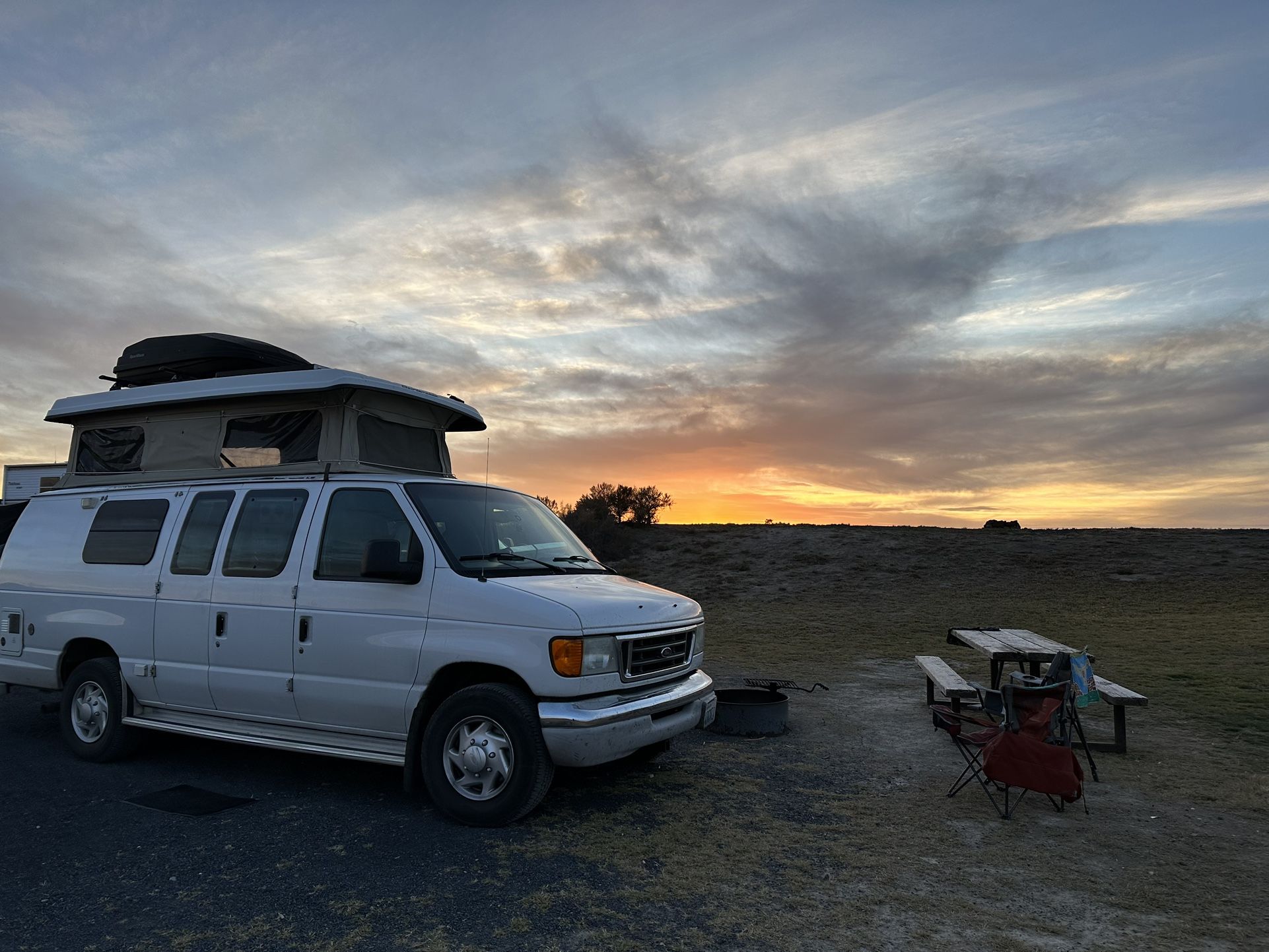 2004 Ford E350 Super Duty V10 Engine