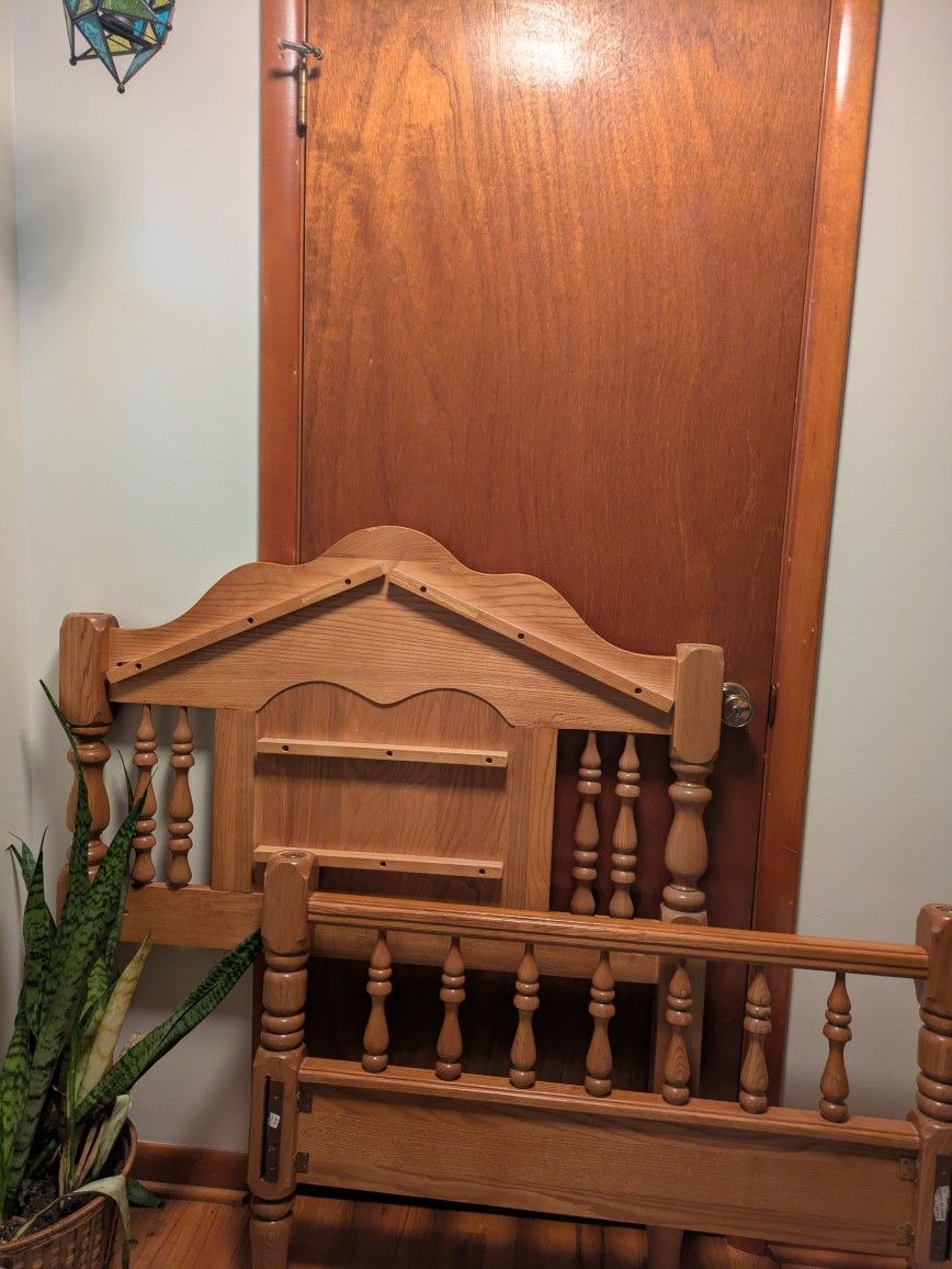 Twin Bed