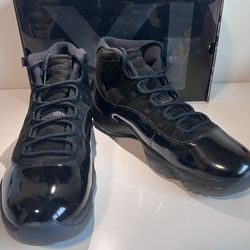 Jordan 11 Cap And Gown