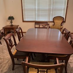 Duncan & Phyfe Dining  Room Set