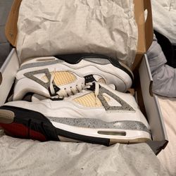 Air Jordan 4 Retro OG Cement