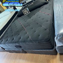 Beautyrest Black Eastern King Mattress With Box Set 