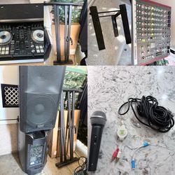 DJ Pack! Qsc K12, Pioneer Sr2, Mixer, Stand, mic
