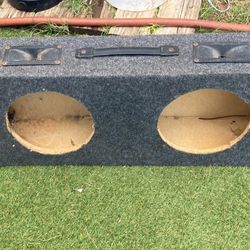 2 10in Subwoofer Boxs  (TRADE )or FS