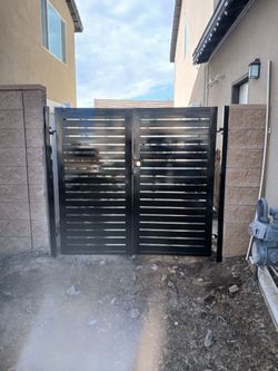 Custom Gate 