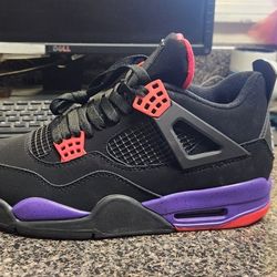New Nike Air Retro Jordan Raptors Size 8.5 