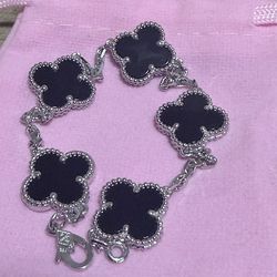 Woman’s Luxury Bracelet