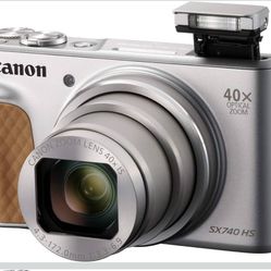 Canon SX740