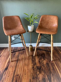 Set of 2 Modern Camel Colored Faux Leather Matching Counter Height Bar Stools