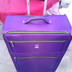 Brand New Large Lucas Luggage