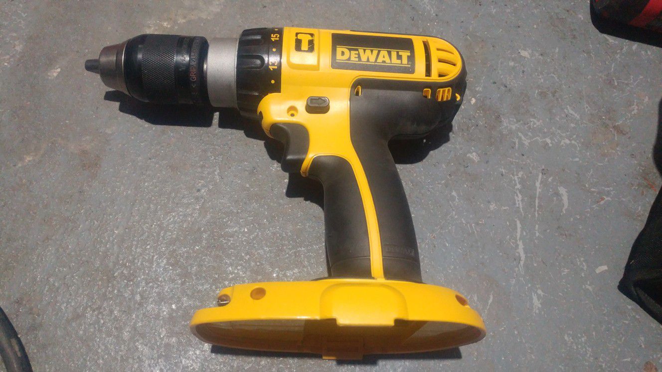 Dewalt 18V Hammer drill