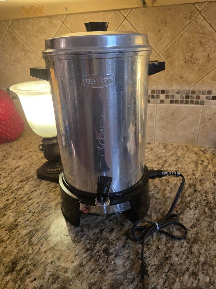 Vintage West Bend Coffee Maker, Model #3510E