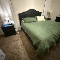 King Size Bedroom Set 