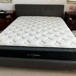 🛏️ CALIFORNIA KING hybrid Plush Mattress - Like New 