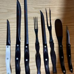 Cutco Homemaker Set Of 8 And Block