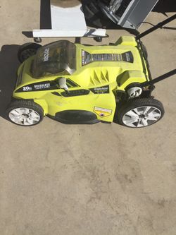 Ryobi 40 volt lawn mower in great condition- mower only