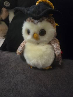 Plush Owl Stuffed Animal with Graduation Cap