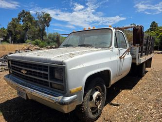 1989 Chevy R3500 Regular Cab Dually - FINAL YEAR SQUARE BODY - 32k Original Miles
