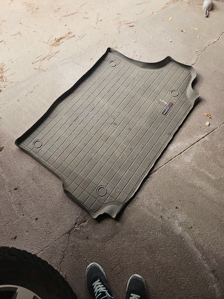 WeatherTech Cargo/Trunk Liner  Nissan Xterra