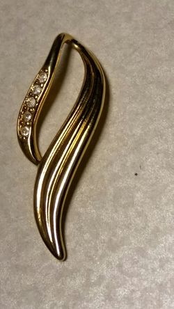 Gold filled slider pendant