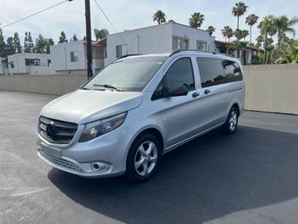 2016 Mercedes-Benz Metris Passenger
