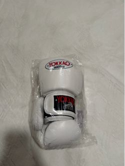 Yokkao Muay Thai 12oz boxing gloves