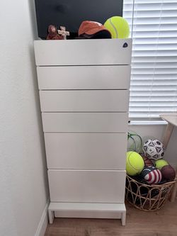 White 6-Drawer Tall Dresser