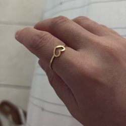 14k Gold Size 9 Ring 