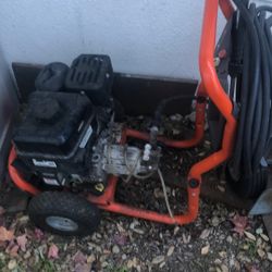 Husqvarna 3200 PSI Gas Powered Pressure Washer 