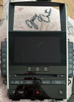 Nissan Infiniti OEM Infotainment Head Unit