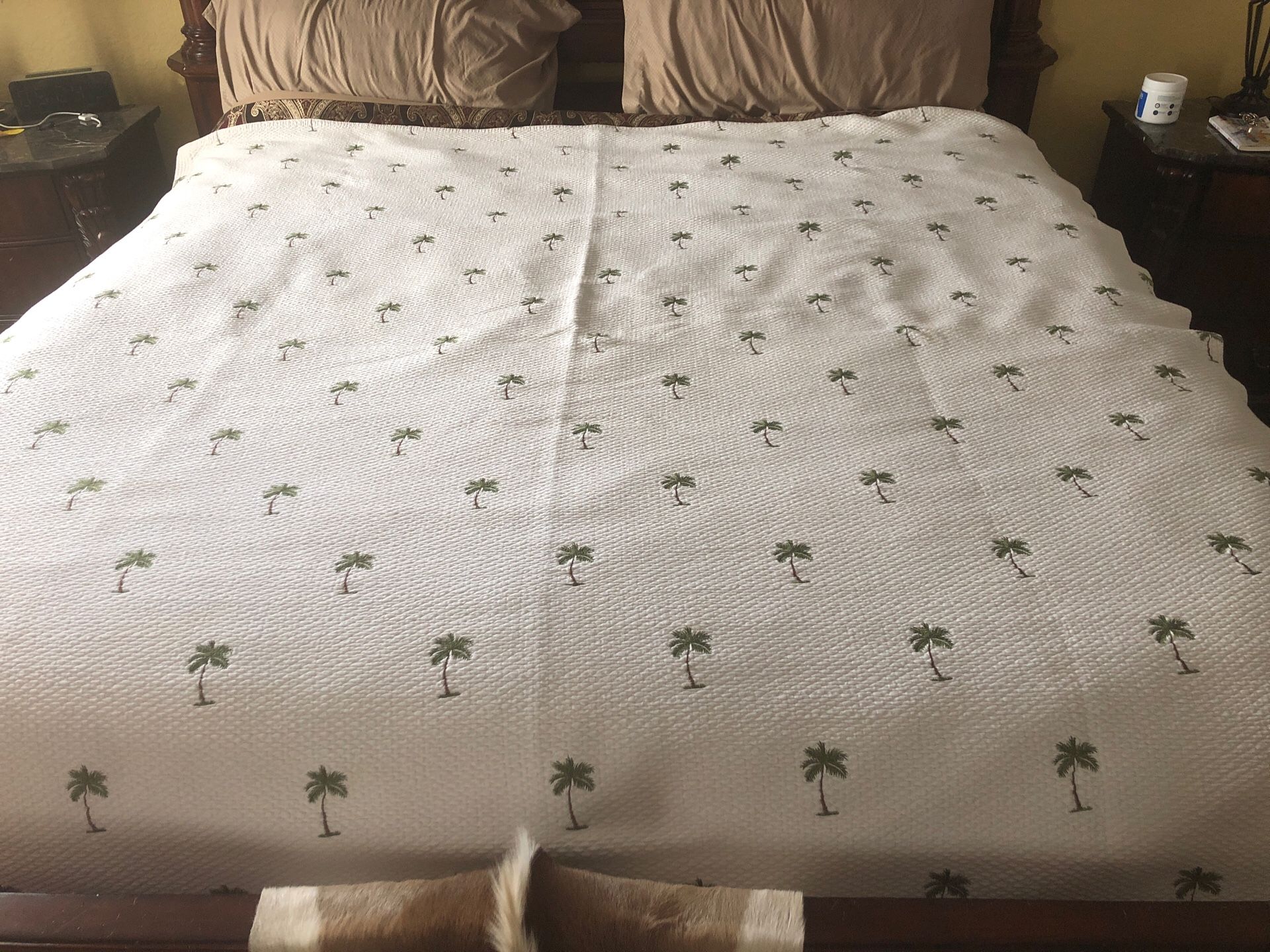 Quilt- Embroidered Palm trees