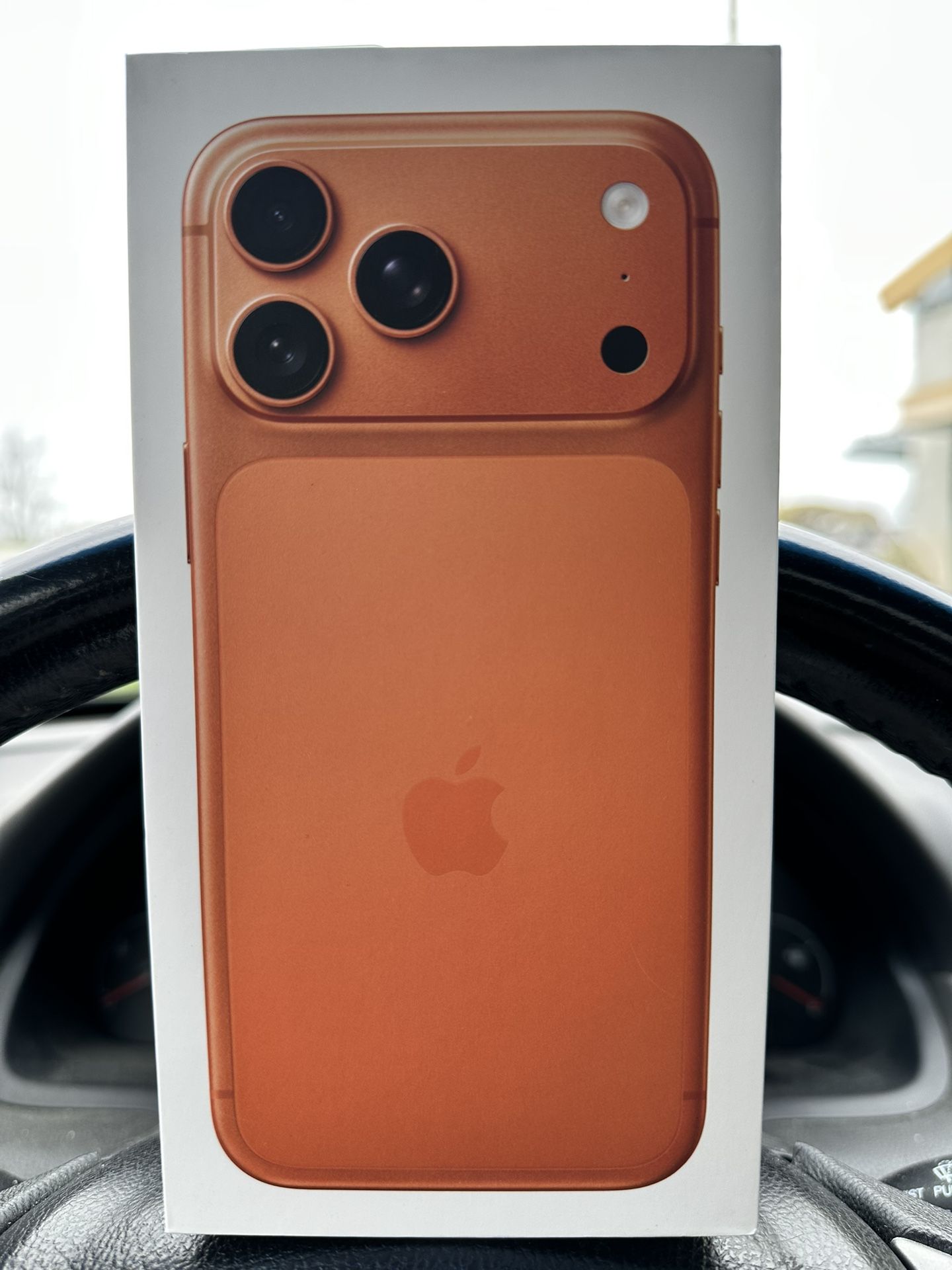 Apple iPhone 17 Pro Max - 256GB - Orange (locked To Verizon) - SEALED