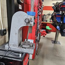 1 Ton Arbor Press With Tool Box Stand
