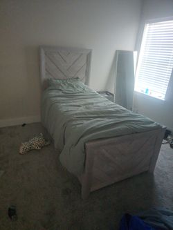 Twin bed with mattress