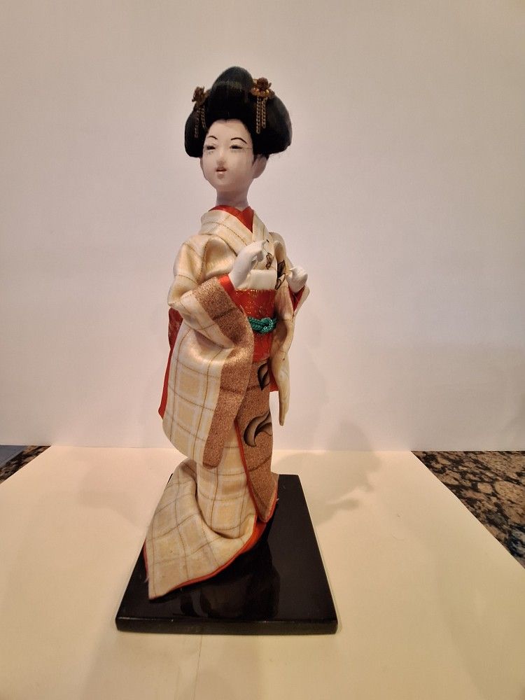 Vintage Japanese Geisha Doll in Kimono — 11¾" Tall — Estate Find — Excellent Condition