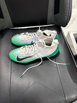 Football cleats