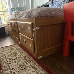 Twin Bed 