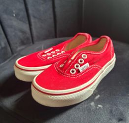 Red toddlers vans