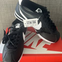 Nike Cortez Black Size 6