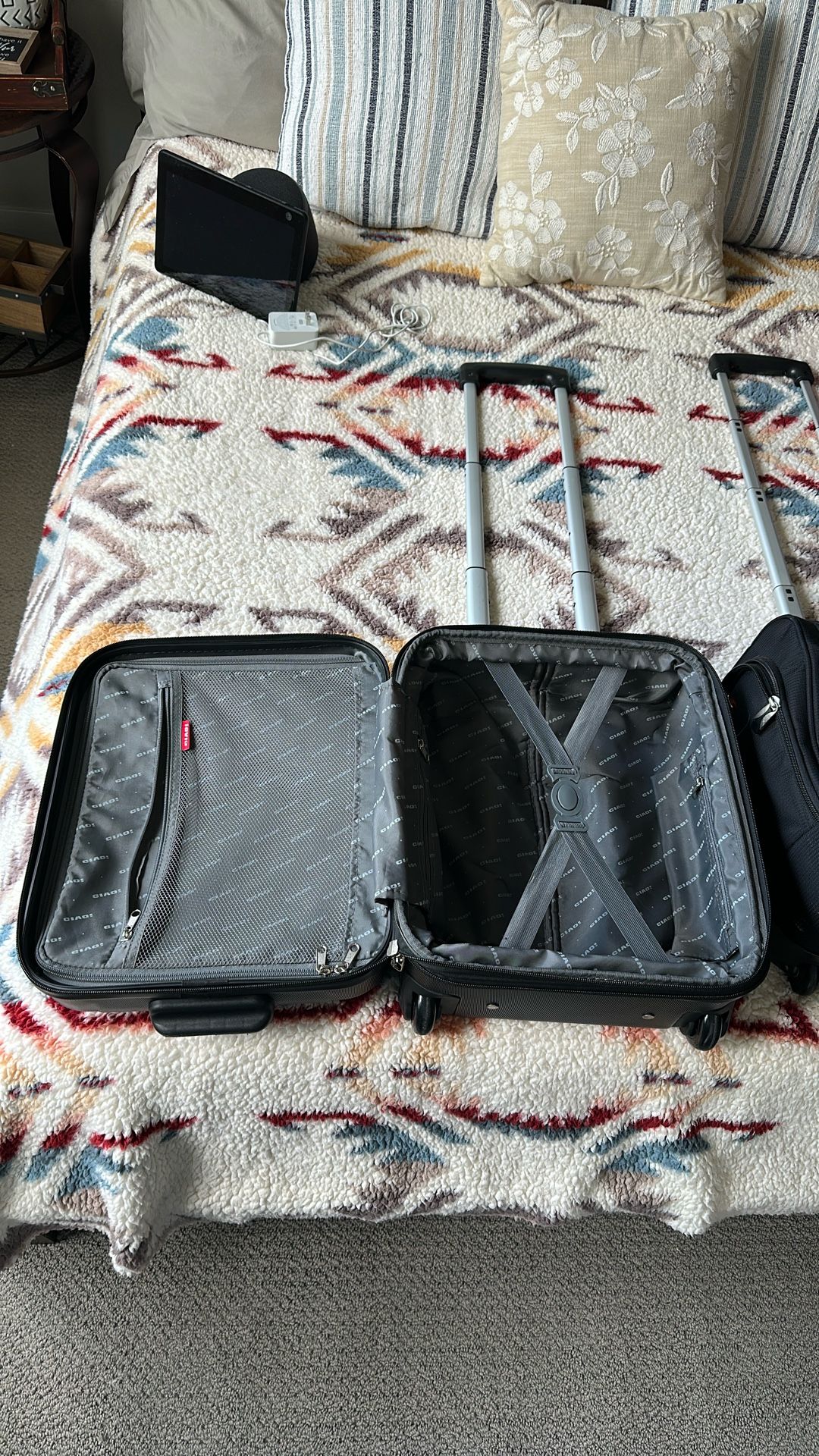 🧳 CIAO Travel Set – Carry-On & Tote Bag – Great Condition!