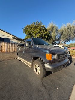 2005 Ford Econoline