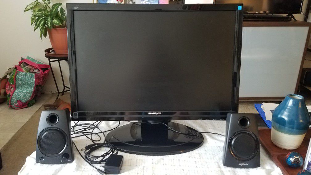 Hannspree computer monitor with speakers