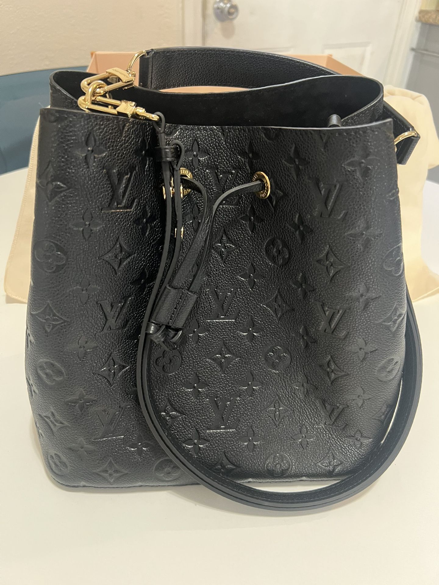 Louis Vuitton 
