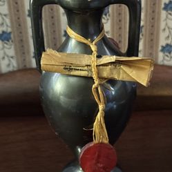 Vintage Holy Land Urn Base Black 5.5” Tall Made I’m Israel Mid-Century