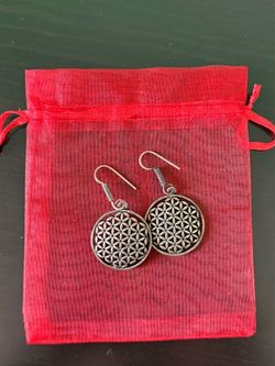 Silver flower drop earrings