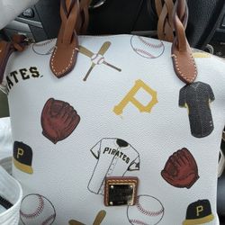 Brand new Dooney & Bourke Handbag