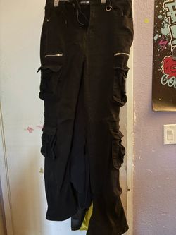Black cargo jeans