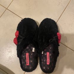 BLACK WOMEN HOUSE SLIPPER 