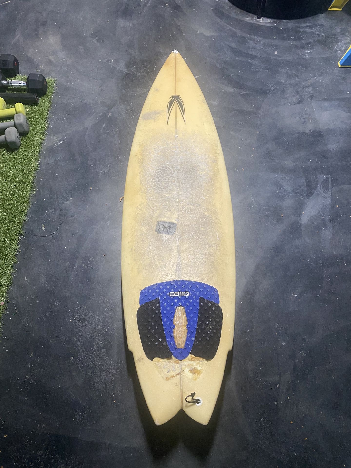 6 1” Surfboard