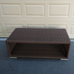 Outdoor patio wicker coffee table new